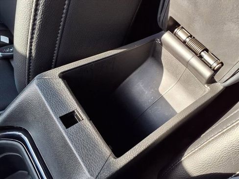 Used 2025 Jeep Compass Limited image 61