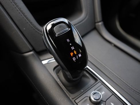 Certified 2024 Cadillac XT6 Premium Luxury image 14