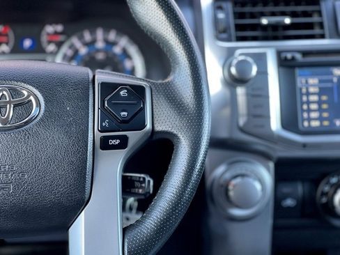 Used 2018 Toyota 4Runner SR5 image 35