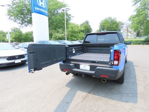 Certified 2025 Honda Ridgeline TrailSport image 11