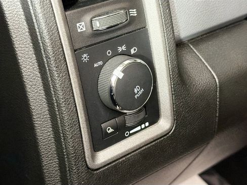 Used 2020 RAM 1500 Express w/ Wheel & Sound Group AWD/4WD image 10