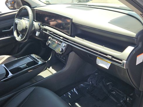 Used 2025 Hyundai Tucson SEL image 24