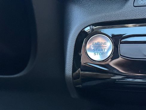 New 2025 Ford Escape SE w/ PHEV Premium Package image 20