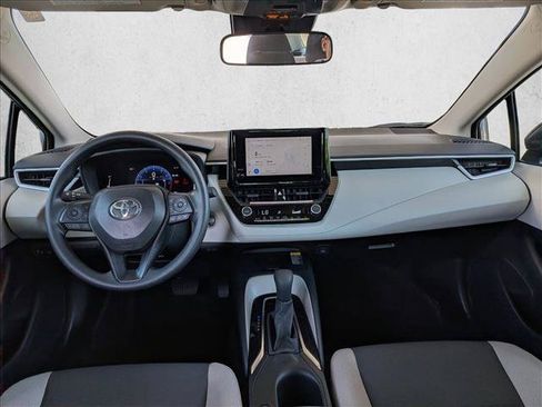 Certified 2026 Toyota Corolla LE w/ LE Premium Package FWD image 18
