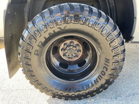 Used 2016 RAM 3500 Tradesman w/ Chrome Appearance Group image 13