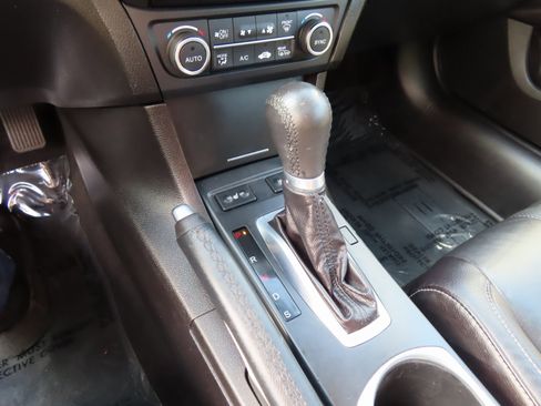 Used 2021 Acura ILX w/ Premium Package image 26