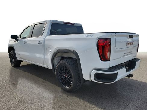 Used 2023 GMC Sierra 1500 Elevation image 3