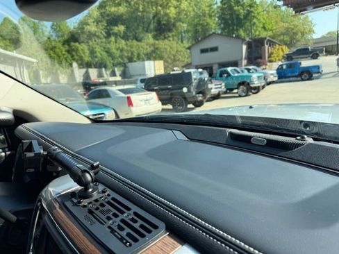 Used 2017 RAM 2500 Laramie AWD/4WD image 96