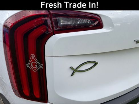 Used 2022 Kia Telluride EX w/ EX Premium Package FWD image 11