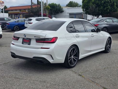 Used 2022 BMW M340i w/ Premium Package RWD image 5