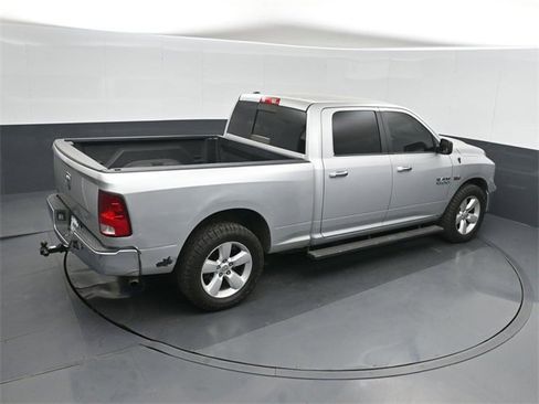 Used 2017 RAM 1500 Classic SLT image 30