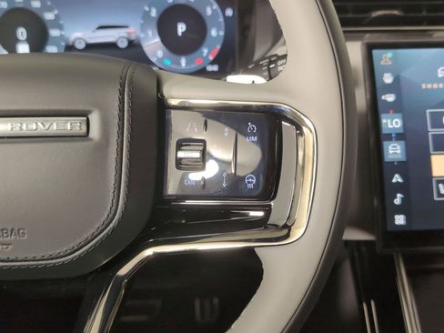 Certified 2026 Land Rover Range Rover Velar Dynamic SE image 16