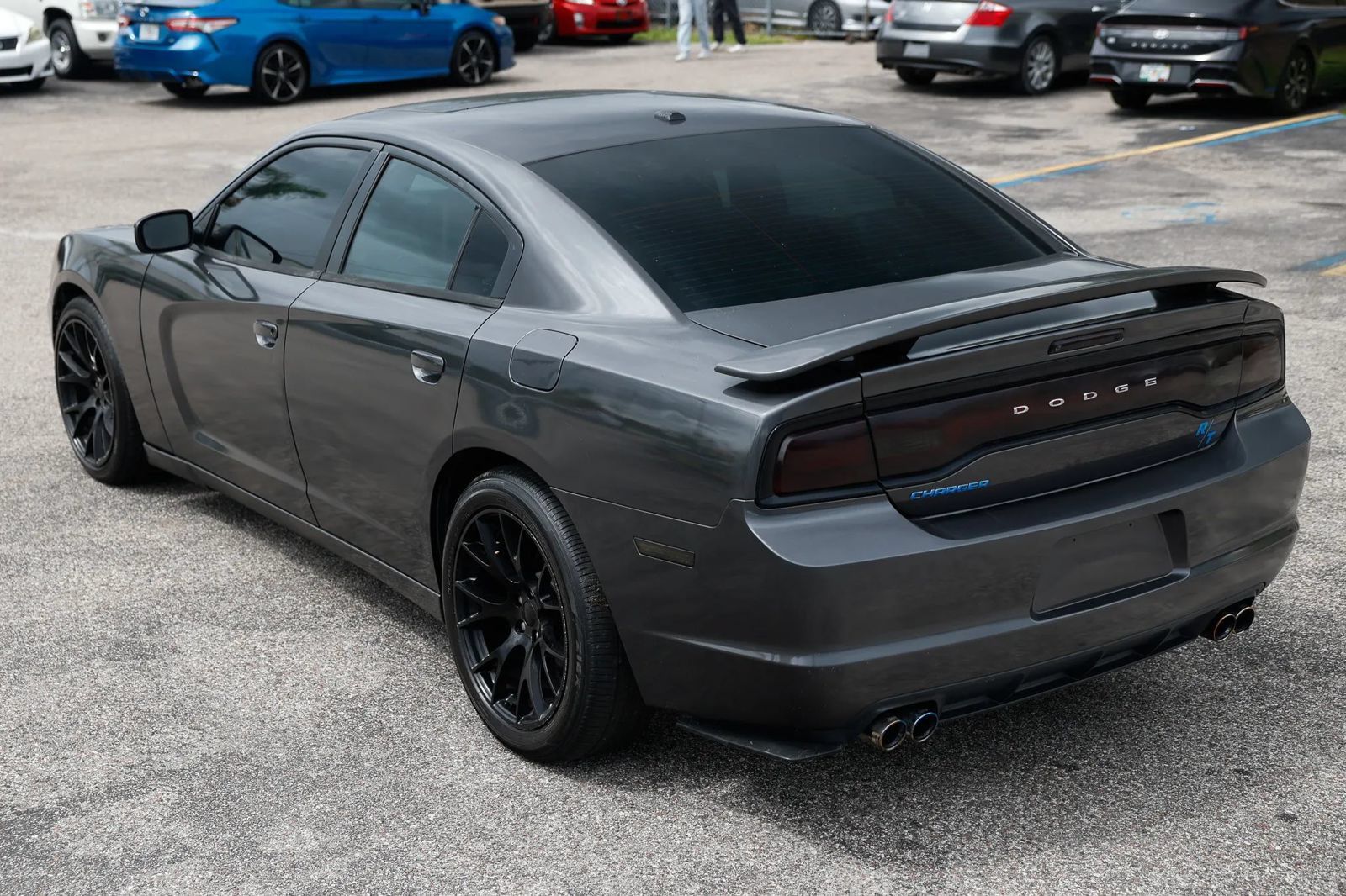 Used 2014 Dodge Charger R/T RWD image 3