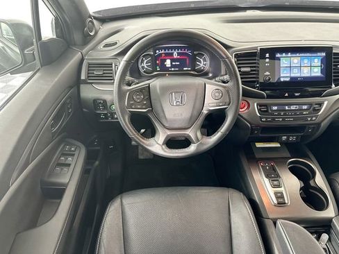 Used 2023 Honda Passport EX-L image 11