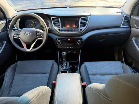Used 2017 Hyundai Tucson SE FWD image 12