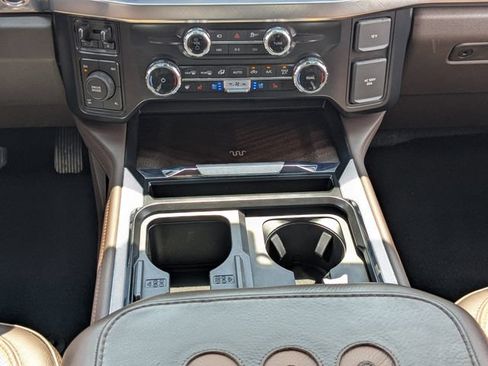 Used 2025 Ford F250 King Ranch AWD/4WD image 17