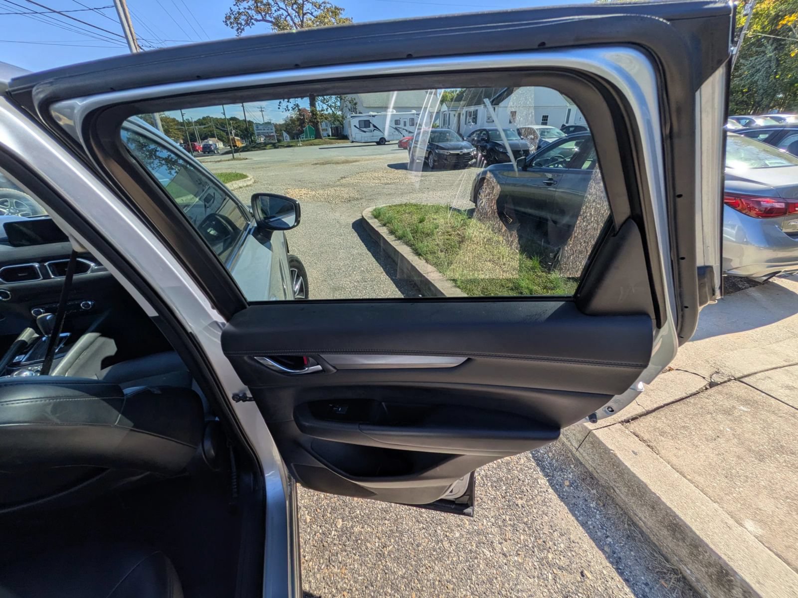 Used 2018 MAZDA CX-5 Touring FWD image 35