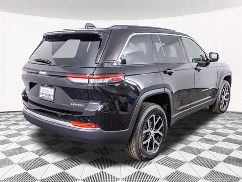 New 2025 Jeep Grand Cherokee Limited image 9