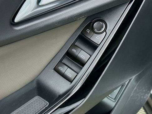 New 2026 Chevrolet Equinox LT image 20