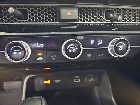Used 2023 Honda Civic LX image 20