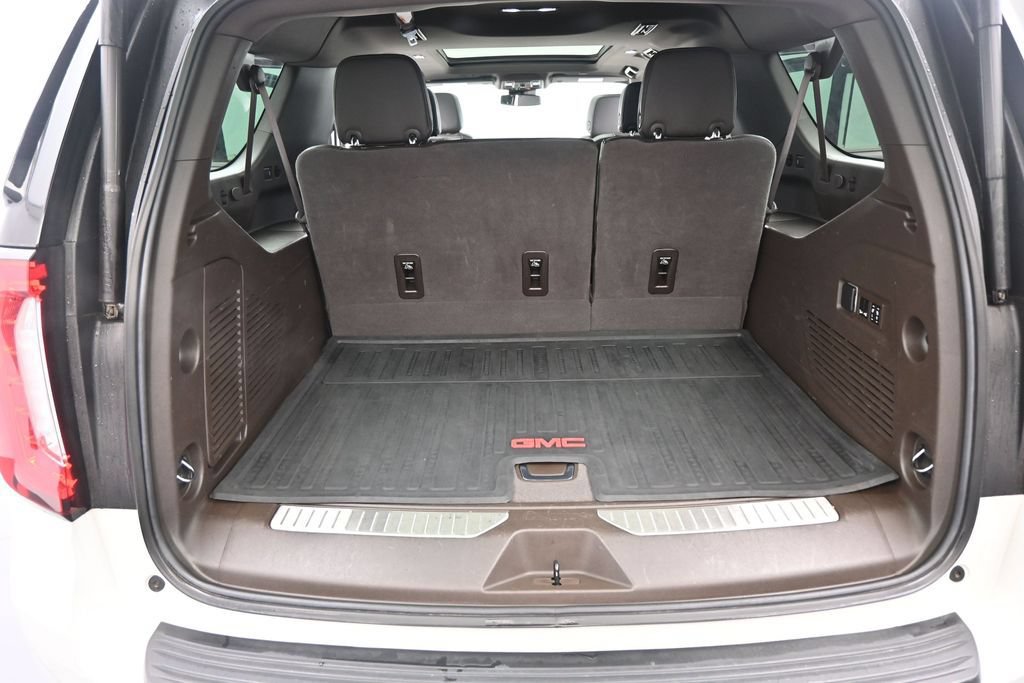 Used 2023 GMC Yukon XL Denali w/ Max Trailering Package AWD/4WD image 29