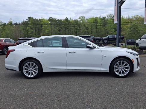 Used 2024 Cadillac CT5 Luxury w/ Cold Weather Package AWD/4WD image 7