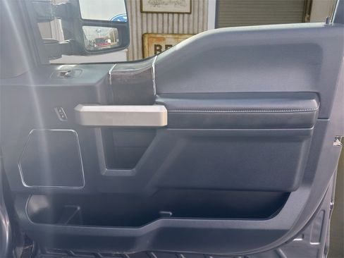 Certified 2022 Ford F350 Lariat w/ Lariat Value Package image 13