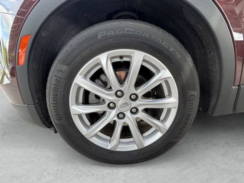 Used 2023 Cadillac XT4 Luxury w/ Cold Weather Package FWD image 29