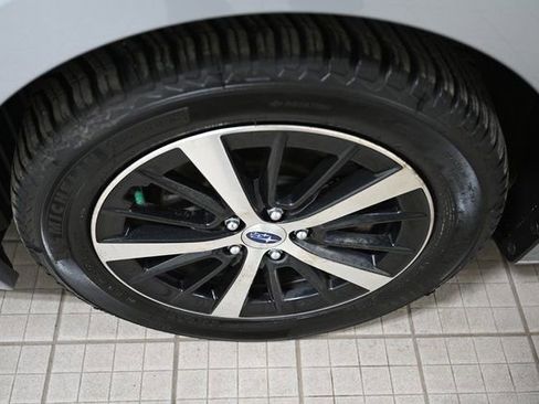 Used 2022 Subaru Impreza Premium image 17