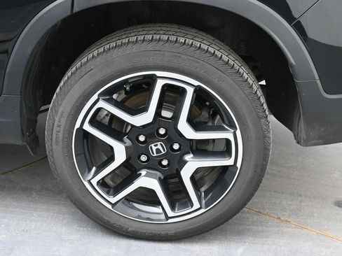 Used 2023 Honda Passport Elite image 5