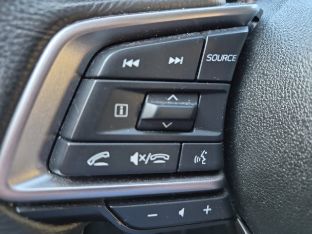 Used 2025 Subaru Outback Premium AWD/4WD image 19