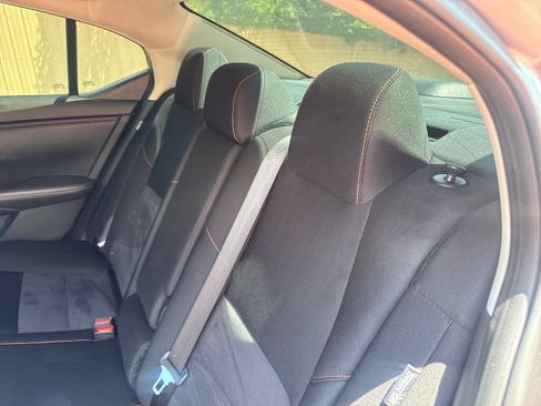 Used 2025 Nissan Sentra SR FWD image 22