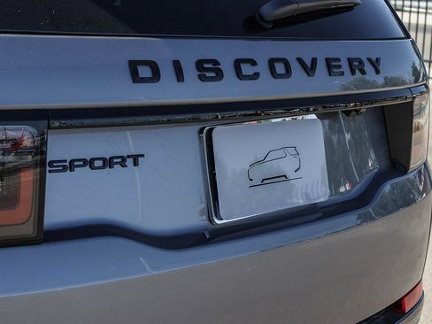 New 2026 Land Rover Discovery Sport Landmark AWD/4WD image 11