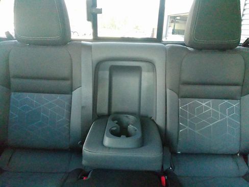 New 2026 Nissan Frontier SV w/ Tow Package image 28