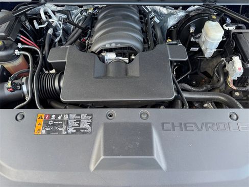 Used 2018 Chevrolet Tahoe LS image 9