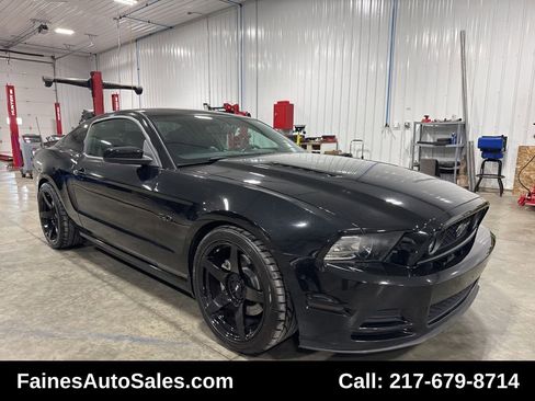 Used 2014 Ford Mustang GT w/ Electronics Package image 29