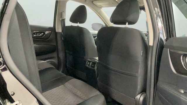 Used 2020 Nissan Rogue SV AWD/4WD image 35