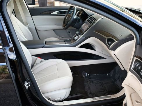 Used 2020 Lincoln MKZ Reserve image 19