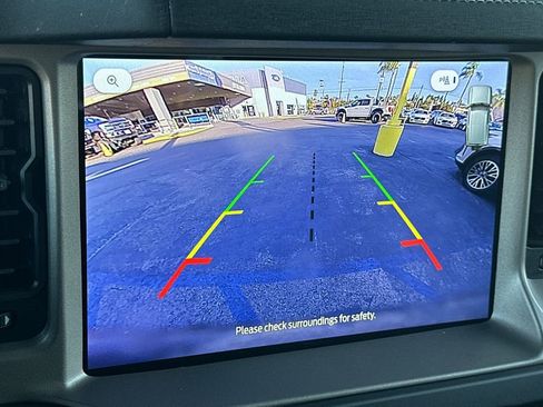 Used 2025 Ford Bronco Outer Banks image 22