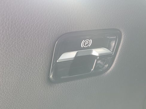 Used 2022 Mercedes-Benz S 580 4MATIC Sedan image 26