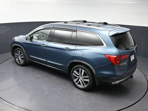 Used 2017 Honda Pilot Touring image 30