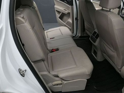 Used 2019 Volkswagen Atlas SE image 13