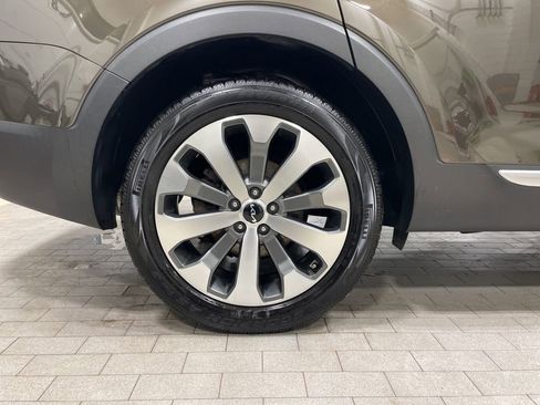 Certified 2022 Kia Telluride S image 33