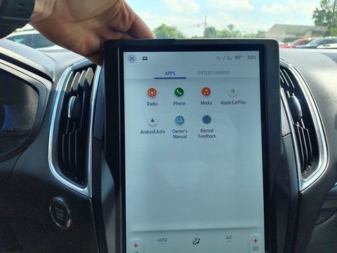 Used 2024 Ford Edge Titanium image 26