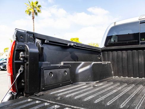 Certified 2018 Toyota Tacoma TRD Sport w/ Technology Package image 22