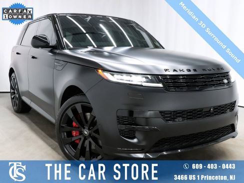 Used 2025 Land Rover Range Rover Sport Dynamic SE image 1