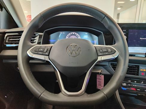 Used 2026 Volkswagen Jetta S FWD image 18