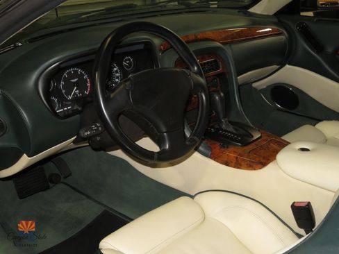 Used 2000 Aston Martin DB7 Vantage RWD image 8