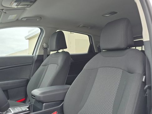 New 2026 Kia Sportage LX w/ LX Convenience Package AWD/4WD image 21