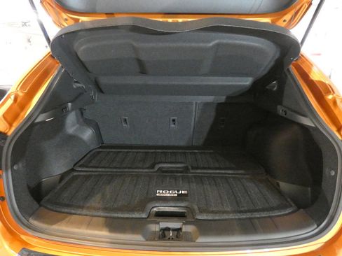 Used 2022 Nissan Rogue Sport SL w/ Premium Package AWD/4WD image 6